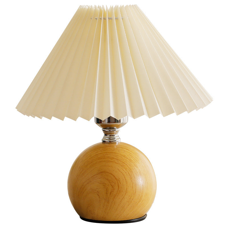 Retro Pleated Table Lamp – Nordic Dimmable Bedside Lamp with USB Power, 3-Color Lighting & Remote