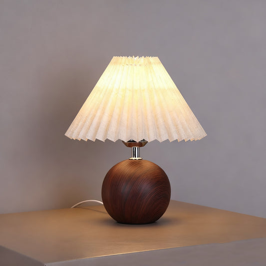 Retro Pleated Table Lamp – Nordic Dimmable Bedside Lamp with USB Power, 3-Color Lighting & Remote