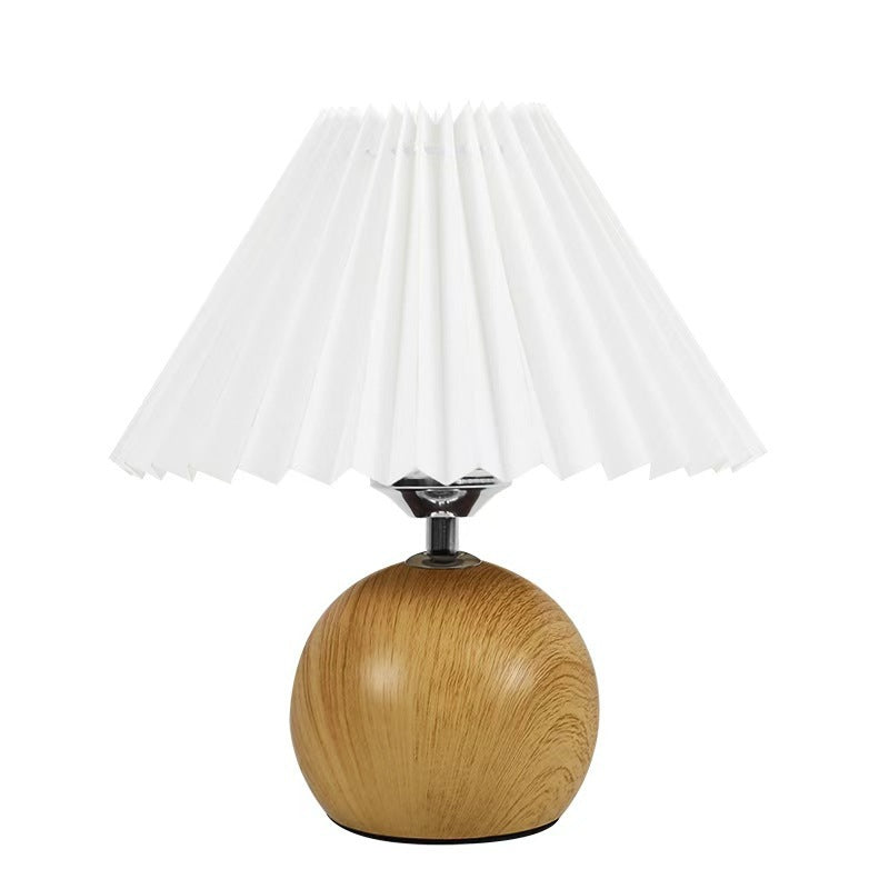 Retro Pleated Table Lamp – Nordic Dimmable Bedside Lamp with USB Power, 3-Color Lighting & Remote