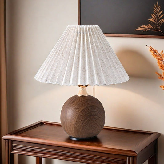 Retro Pleated Table Lamp – Nordic Dimmable Bedside Lamp with USB Power, 3-Color Lighting & Remote